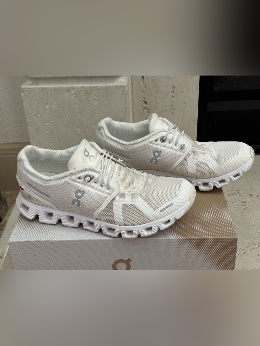 Women’s On Cloud 5 Shoes - Picture 5 of 16